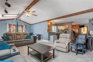 3985 Shagbark Ln, Dayton, OH 45440 - Photo 9