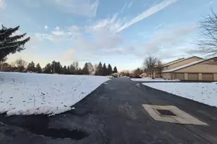 1630 Piper Ln, Dayton, OH 45440 - Photo 5