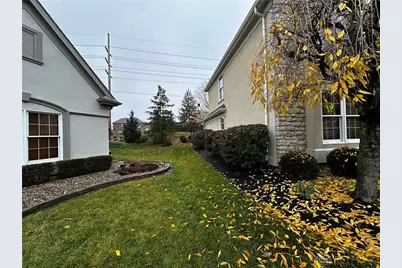 185 Barrington Village Drive, Xenia, OH 45385 - Photo 3