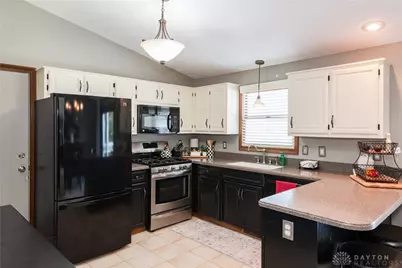 2753 Deer Run Road, Springfield, OH 45504 - Photo 7