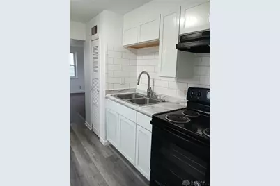 42 Swallow Drive, Dayton, OH 45415 - Photo 5