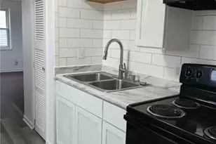 42 Swallow Dr, Dayton, OH 45415 - Photo 5