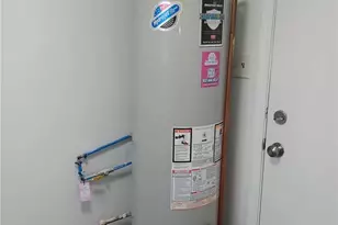 42 Swallow Dr, Dayton, OH 45415 - Photo 15