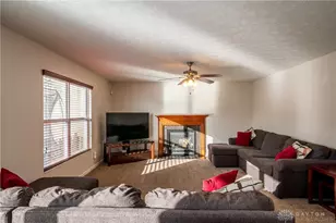 6741 Stovali Dr, Huber Heights, OH 45424 - Photo 7