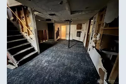 1727 W Riverview Avenue, Dayton, OH 45402 - Photo 9