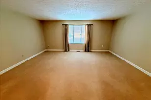 7543 Abraham Ct, Dayton, OH 45414 - Photo 13