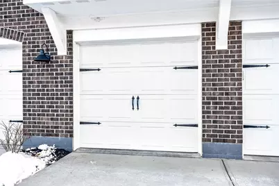 1687 S Golden Clove Bend, Sugarcreek Twp, OH 45459 - Photo 23