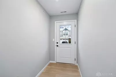 1687 S Golden Clove Bend, Sugarcreek Twp, OH 45459 - Photo 3