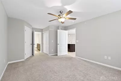 1687 S Golden Clove Bend, Sugarcreek Twp, OH 45459 - Photo 11