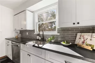 1519 Vancouver Dr, Dayton, OH 45406 - Photo 15