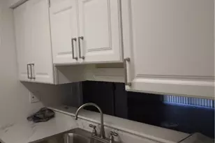 5326/5324 Greencroft Dr, Dayton, OH 45426 - Photo 3