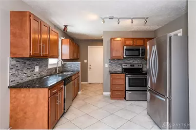 104 E Garland Avenue, Fairborn, OH 45324 - Photo 15