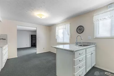 1202 Marsha Drive, Miamisburg, OH 45342 - Photo 9