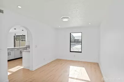 6620 Deer Bluff Drive, Dayton, OH 45424 - Photo 9