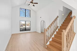 6620 Deer Bluff Dr, Dayton, OH 45424 - Photo 5