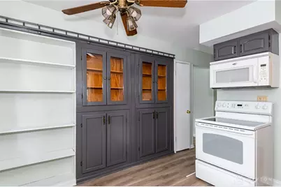 1908 Wilmington Pike, Dayton, OH 45420 - Photo 17