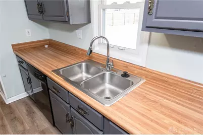 1908 Wilmington Pike, Dayton, OH 45420 - Photo 15