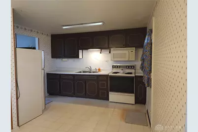 211 Butler Trail, Englewood, OH 45322 - Photo 9