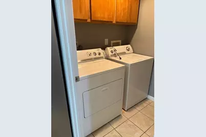 5667 Troy Villa Boulevard, Huber Heights, OH 45424 - Photo 23