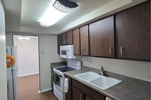 5934 Troy Villa Blvd, Huber Heights, OH 45424 - Photo 7