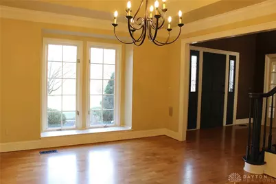 10178 Park Edge Drive, Washington Twp, OH 45458 - Photo 9