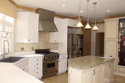 10178 Park Edge Drive, Washington Twp, OH 45458 - Photo 17