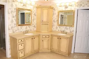 10178 Park Edge Dr, Washington Twp, OH 45458 - Photo 39