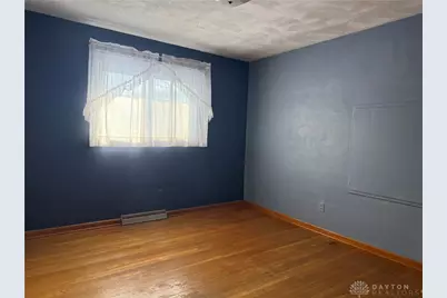 824 Lovetta Drive, Dayton, OH 45429 - Photo 9