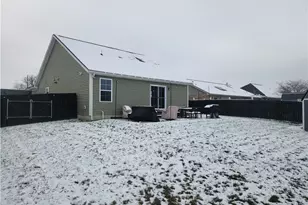 176 Brooke Woode Dr, Brookville, OH 45309 - Photo 27