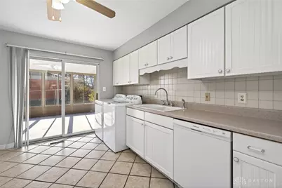 645 Skyles Road, Englewood, OH 45322 - Photo 13