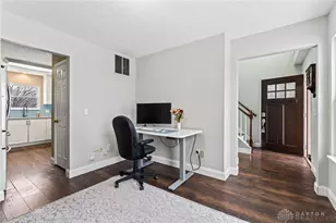 9820 Arlis Ln, Miamisburg, OH 45342 - Photo 15