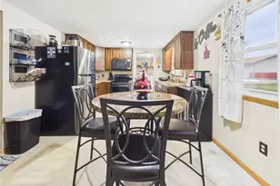 4515 Clark Station Rd, Greenville, OH 45331 - Photo 9