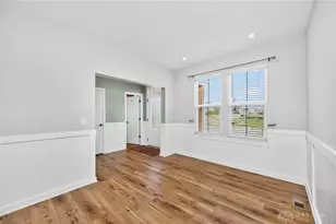 1667 Ardennes Oak Dr, Bellbrook, OH 45305 - Photo 13