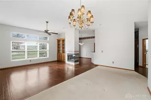 1360 Yankee Vineyards, Dayton, OH 45458 - Photo 17