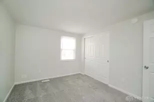 2949 N Bend Rd, Cincinnati, OH 45239 - Photo 17