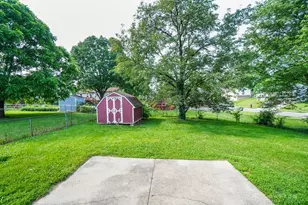 2949 N Bend Rd, Cincinnati, OH 45239 - Photo 29