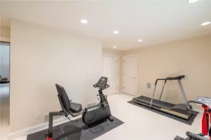 1569 Tulipwoods Cir, Washington Twp, OH 45459 - Photo 57