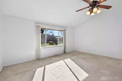 978 Marycrest Lane, Dayton, OH 45429 - Photo 9