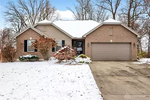 2575 Martha Ln, Hamilton, OH 45013 - Photo 1