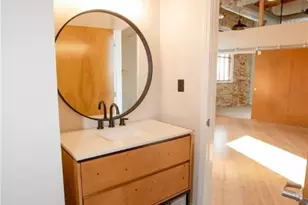 434 E 1st St, Dayton, OH 45402 - Photo 15