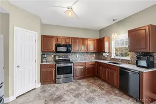 573 Wildlife Ct, Fairborn, OH 45324 - Photo 9