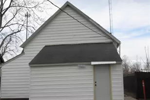 227 NW E St, Richmond, IN 47374 - Photo 3