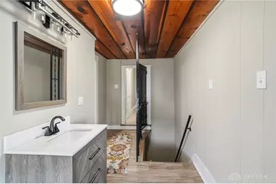 427 E Linden Avenue, Miamisburg, OH 45342 - Photo 41