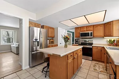 6645 Yankee Street, Washington Twp, OH 45459 - Photo 15