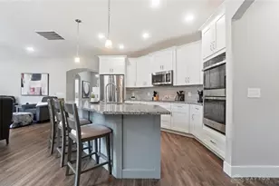 1444 Triple Crown Wy, Beavercreek Twp, OH 45385 - Photo 17