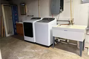 8845 Flick Rd, Tipp City, OH 45371 - Photo 35