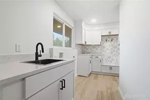 2629 N Emerald Dr, Dayton, OH 45431 - Photo 41