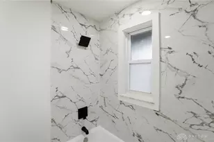 2629 N Emerald Dr, Dayton, OH 45431 - Photo 35