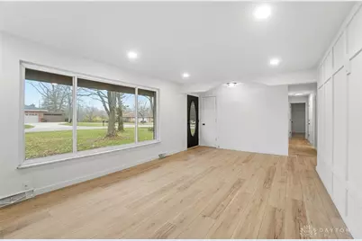 2629 N Emerald Drive, Dayton, OH 45431 - Photo 3