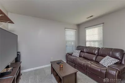 5091 Crescent Ridge Drive, Clayton, OH 45315 - Photo 7